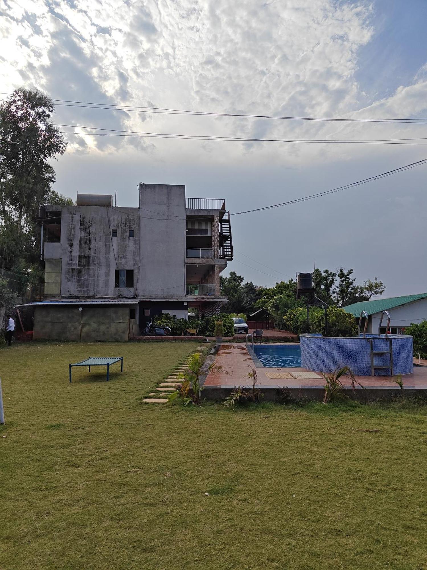 D-Lite Cottage Mahābaleshwar Esterno foto